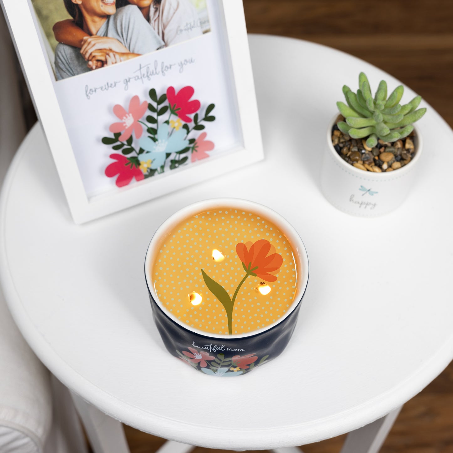 Beautiful Mom 100% Soy Wax Reveal Triple Wick Candle