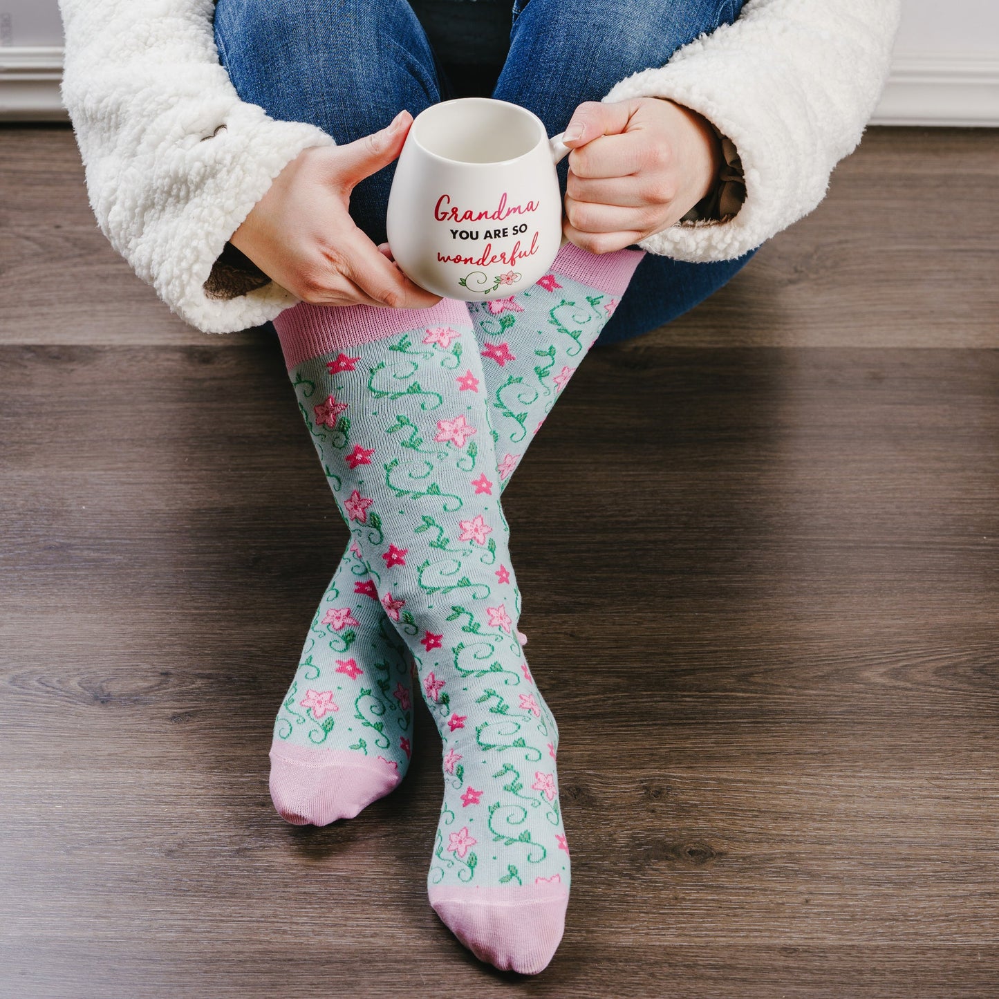 Grandma 15.5 oz Mug and Sock Set