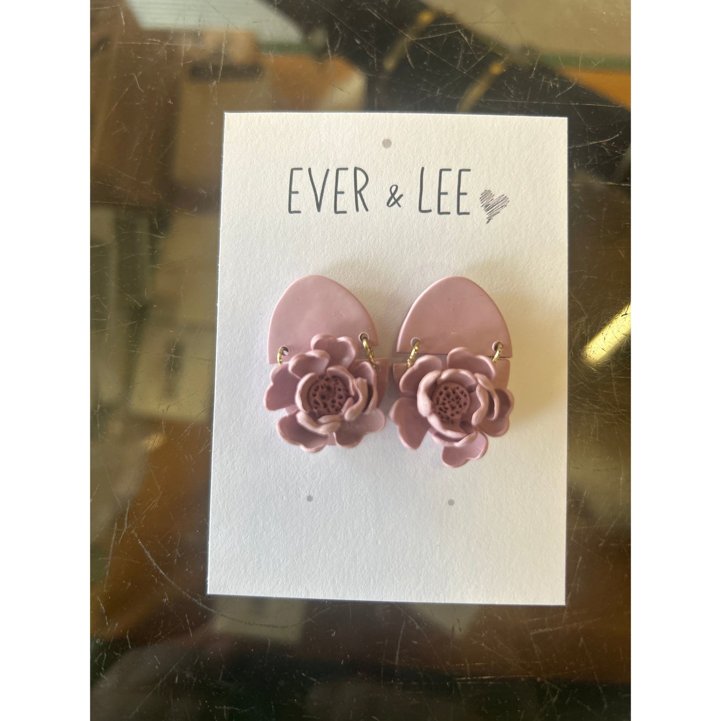 Clay earrings - flower earrings (grey)