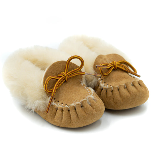 #758 Bastien Baby Moccasins