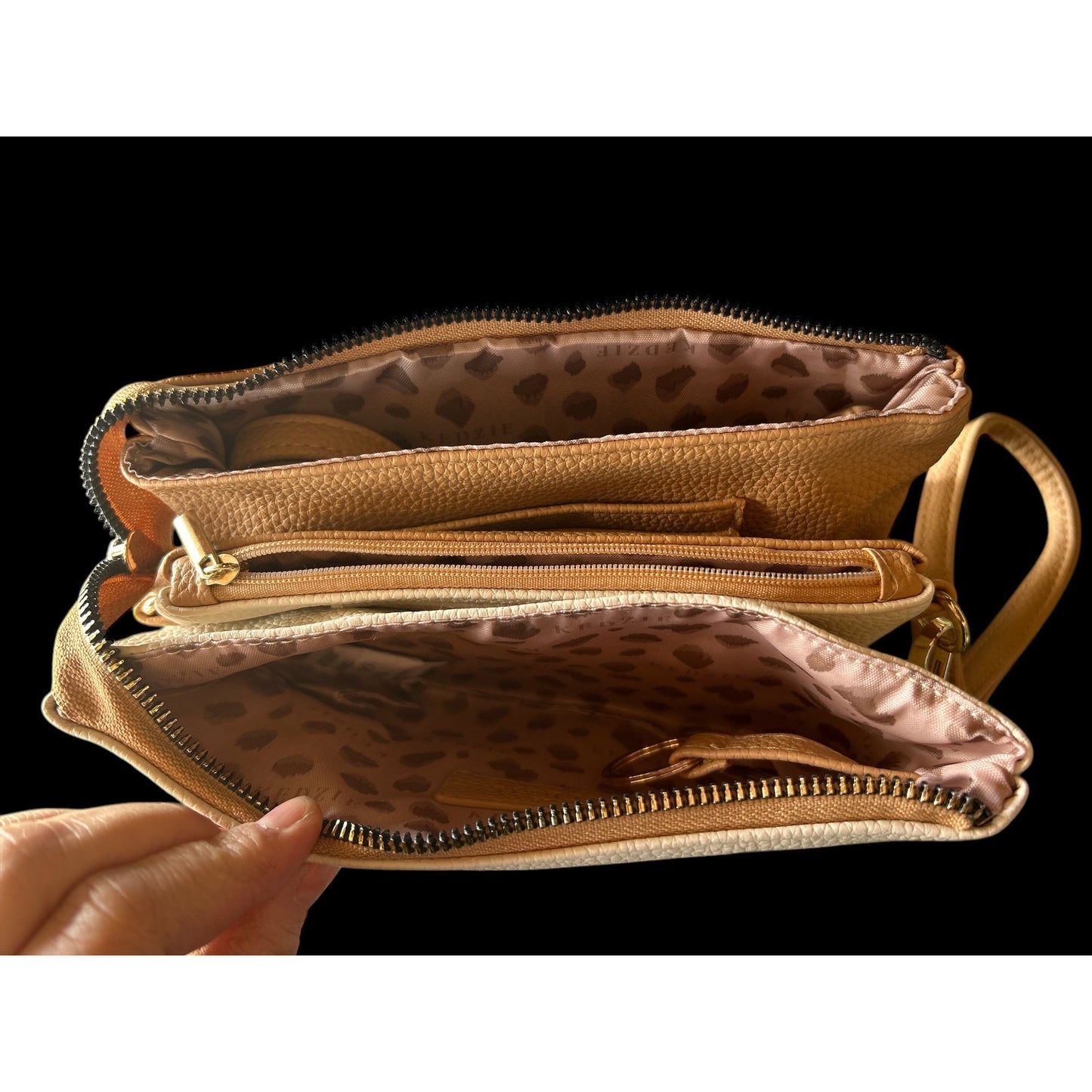 KEDZIE ECLIPSE CONVERTIBLE WALLET CROSSBODY - Nude/Brown