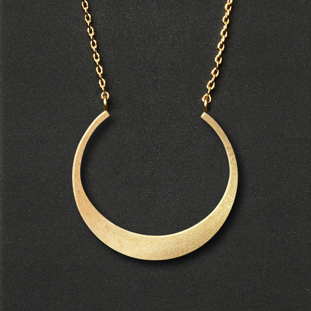 Refined Necklace Collection - Crescent/Gold NR008