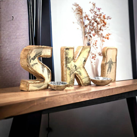Classic Table and Wall Ski Decor Set , 8 in