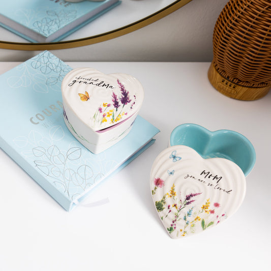 Mom 3.75" Keepsake Box SKU: 13253