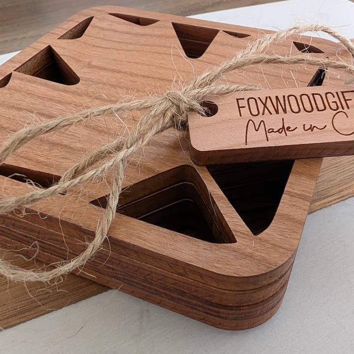 Handmade Simple Maple Leaf Coast (set of 4)