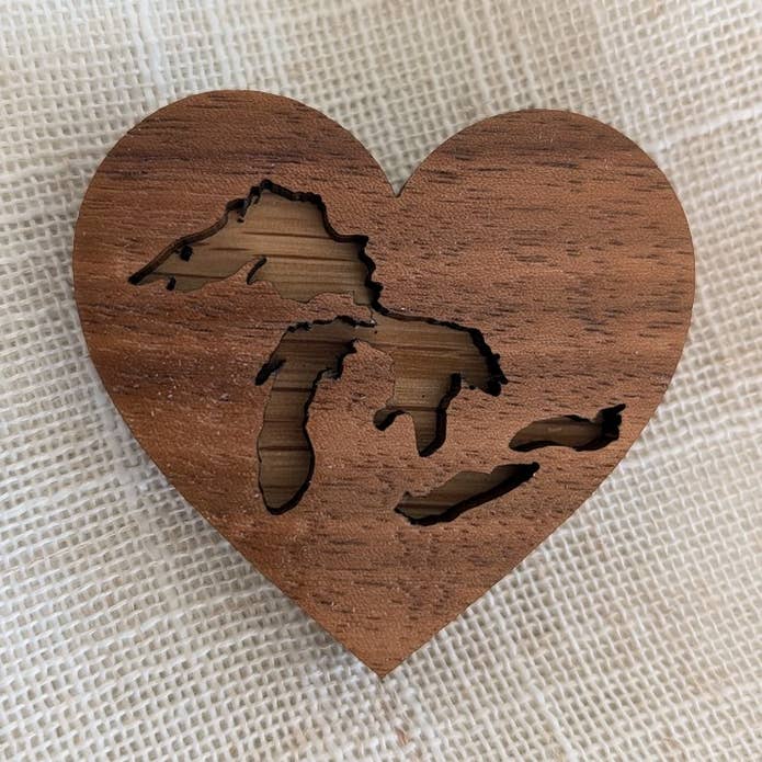 Great Lakes Magnet - Canada Wood Souvenir - Heart Magnet