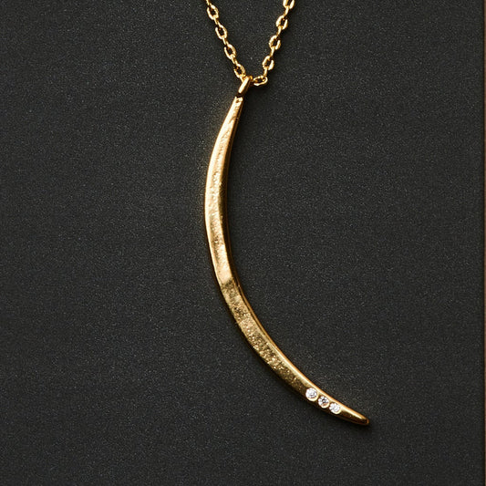 REFINED NECKLACE COLLECTION - GIBBOUSE SLICE/GOLD
