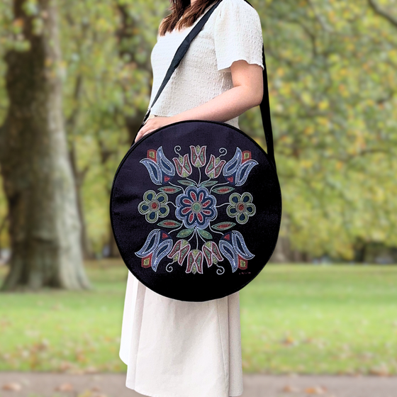 Deb Malcolm Silver Threads 17in Drum Bag
